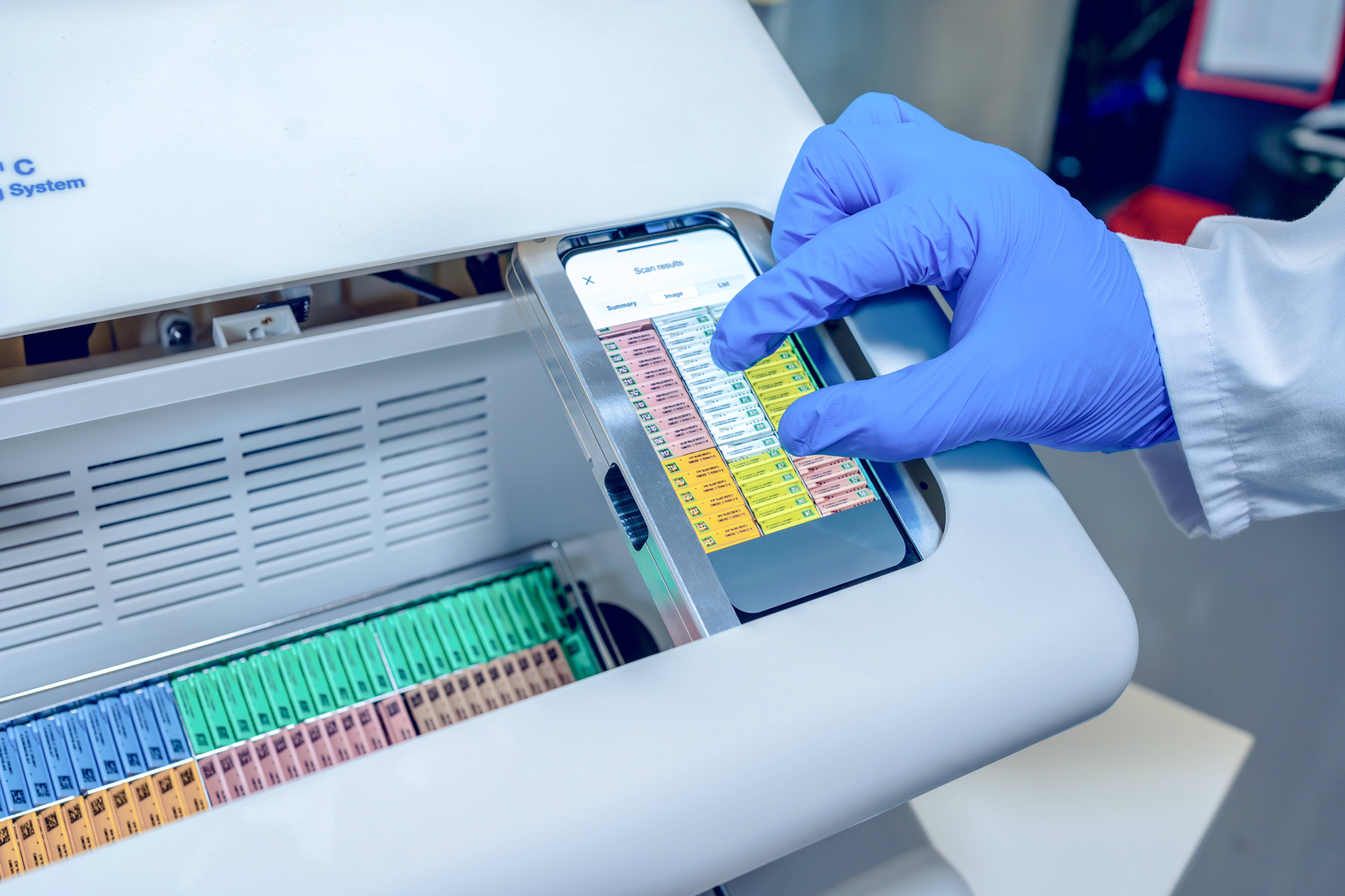 Tissue-Tek<sup>® </sup>X-CHEQ<sup>™ </sup>C  Automated Cassette Tracking System